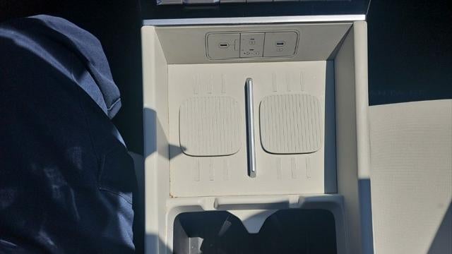2025 Hyundai SANTA FE SE