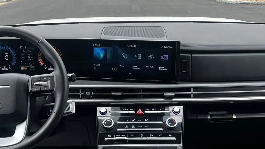 2025 Hyundai SANTA FE SE