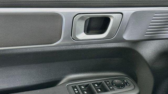 2025 Hyundai SANTA FE SE