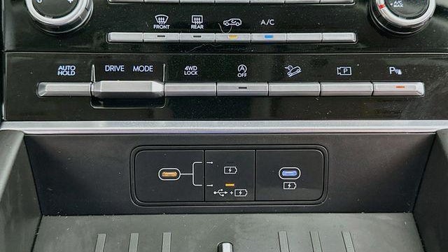 2025 Hyundai SANTA FE SE
