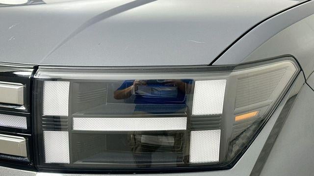 2025 Hyundai SANTA FE SE