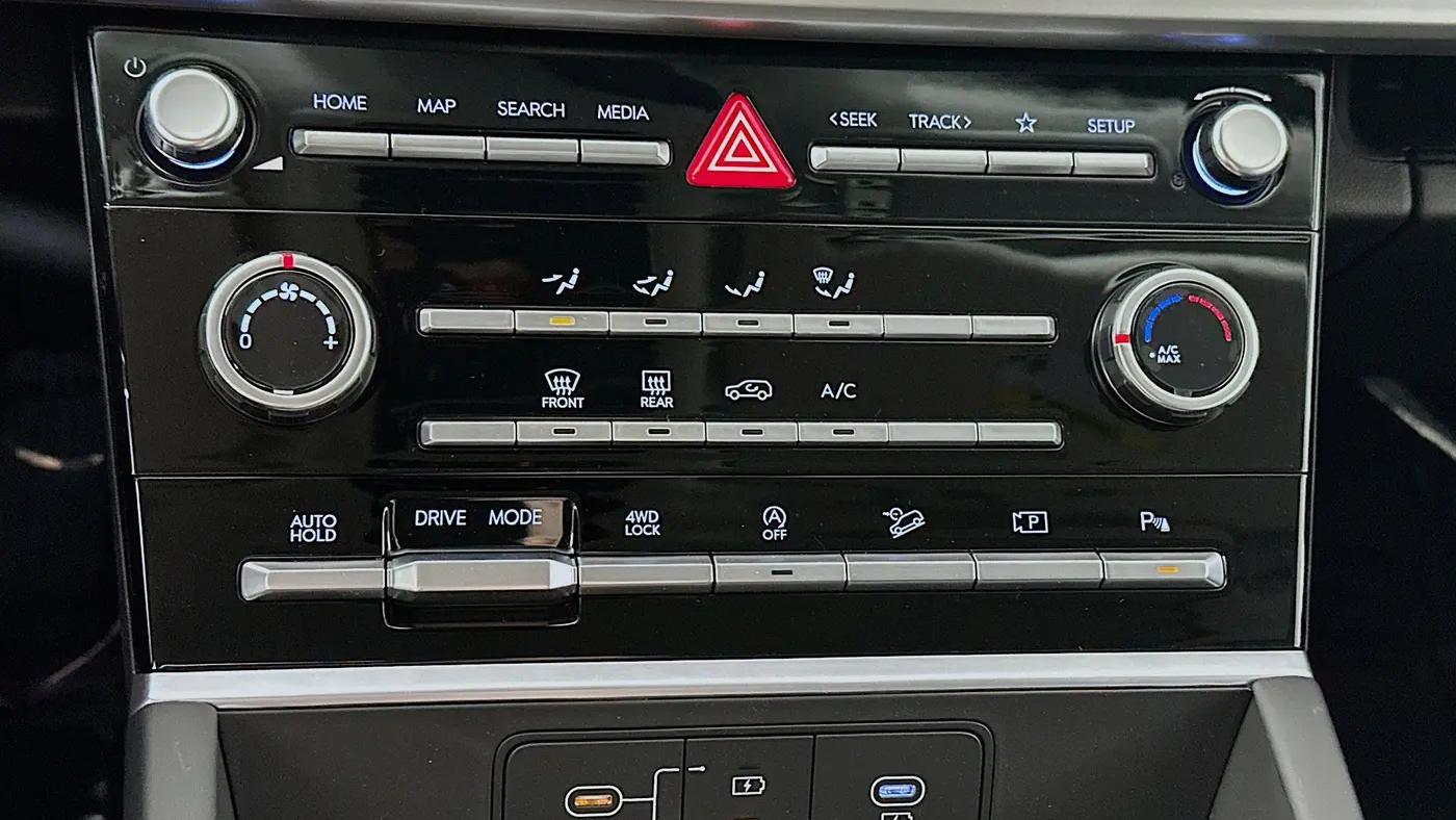 2026 Hyundai SANTA FE SE
