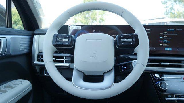 2025 Hyundai SANTA FE Hybrid SEL