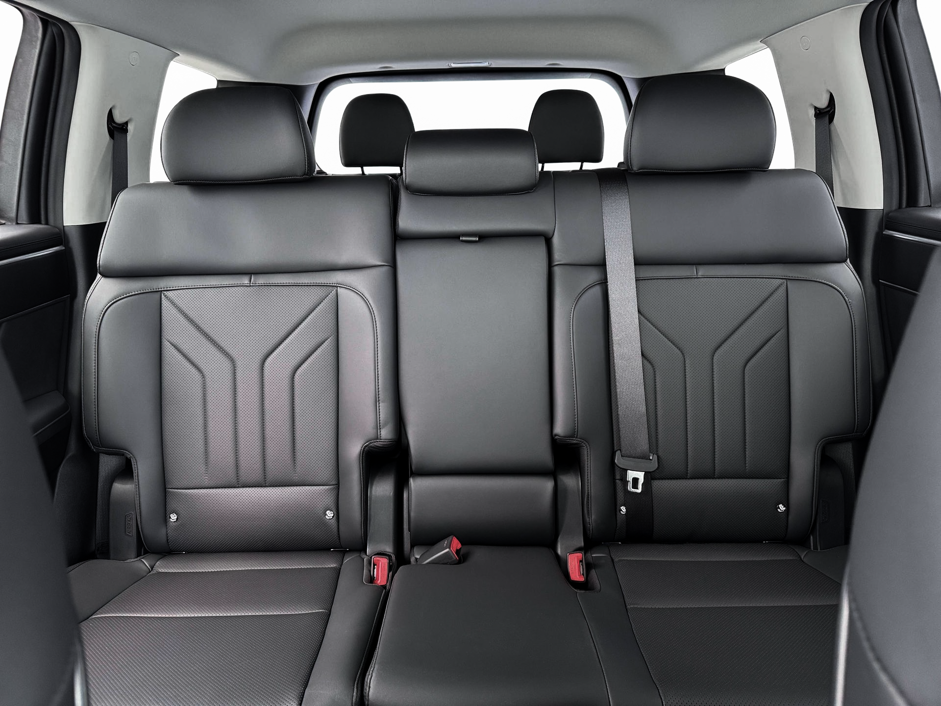 2026 Hyundai Santa Fe - $32,468
