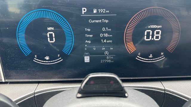 2025 Hyundai SANTA FE SEL