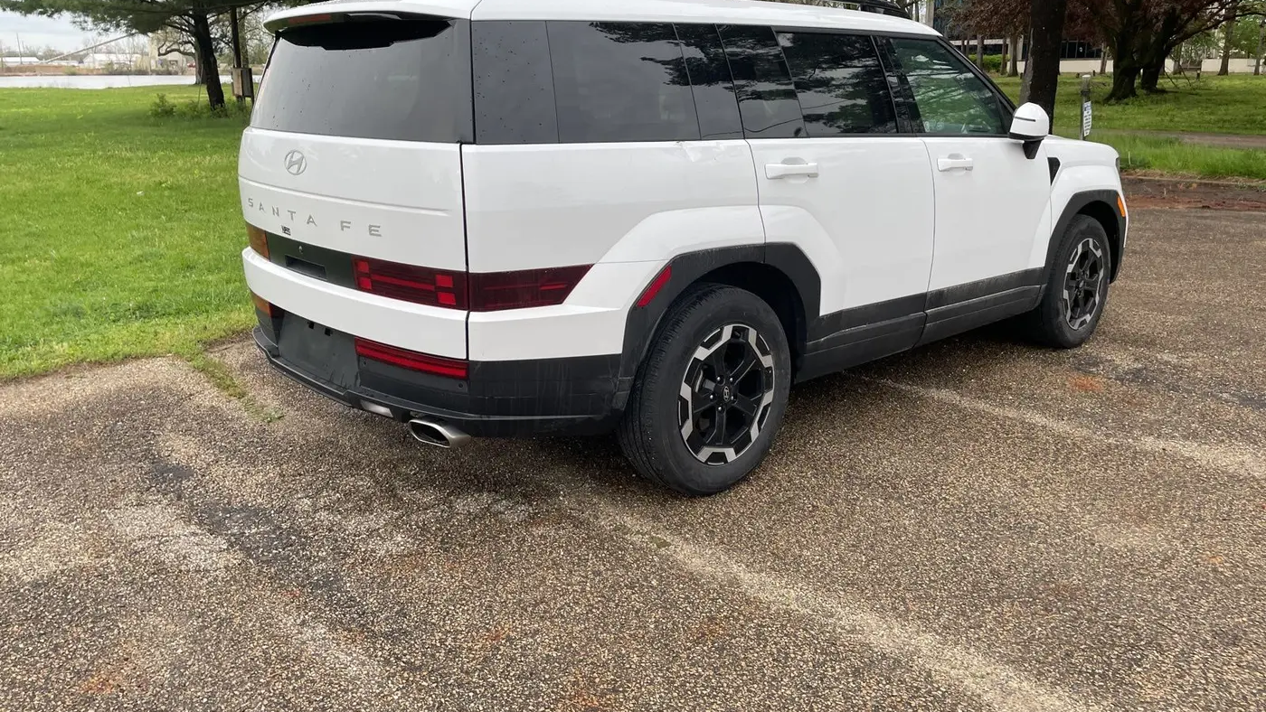 2025 Hyundai SANTA FE SEL