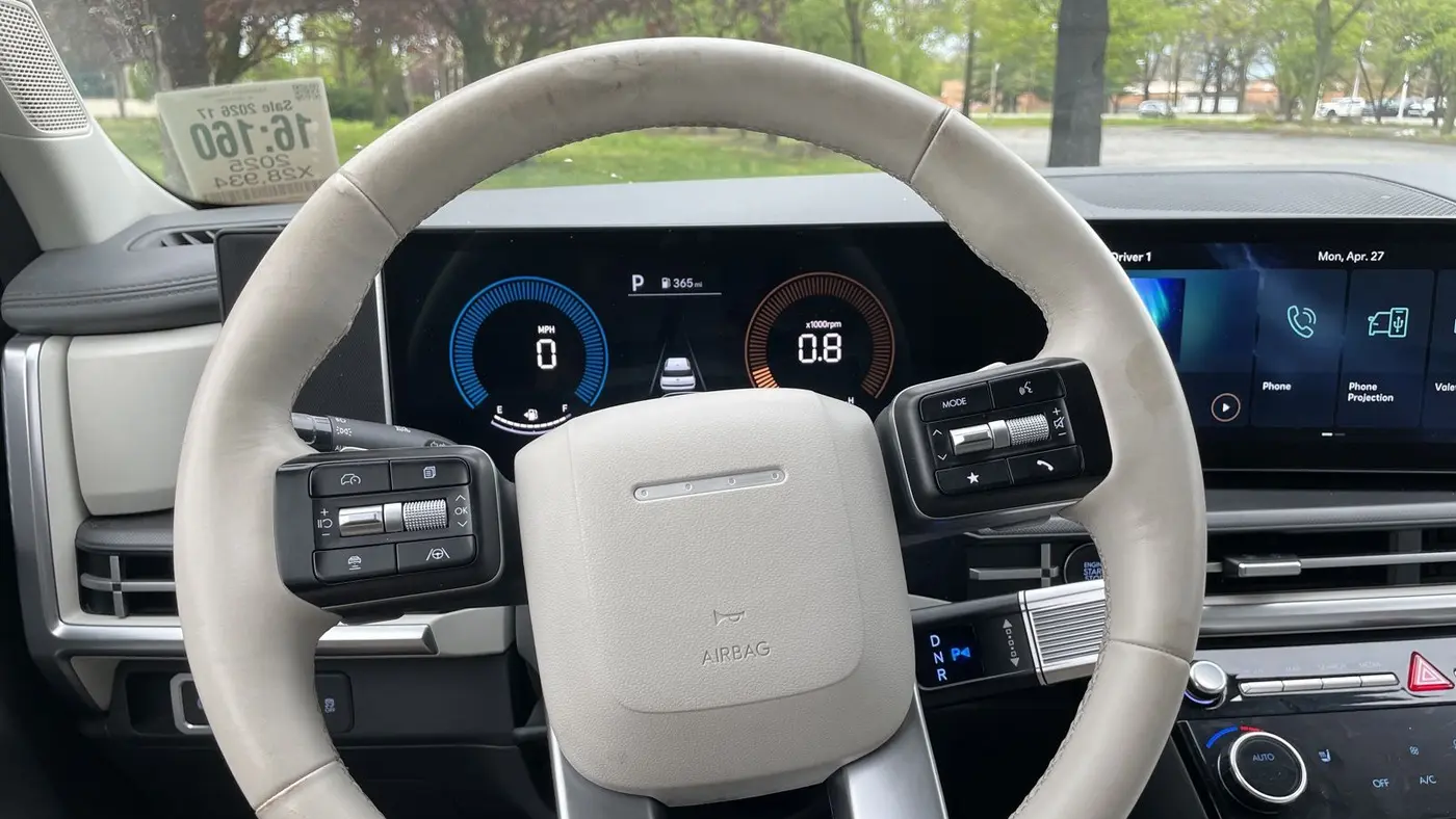 2025 Hyundai SANTA FE SEL