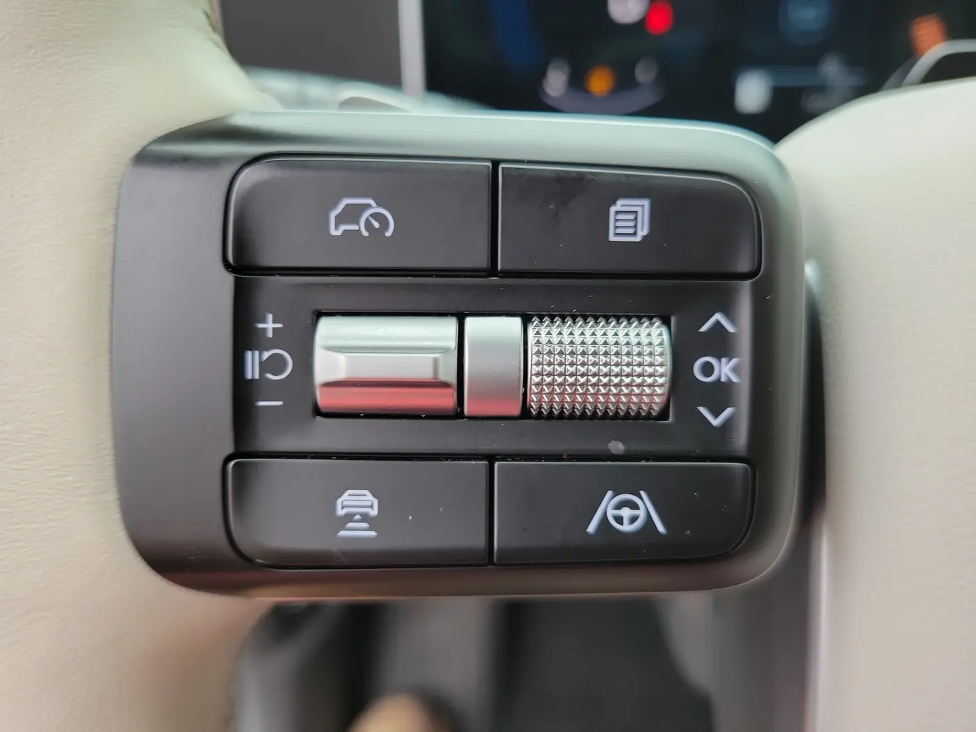 2026 Hyundai Santa Fe - $36,572