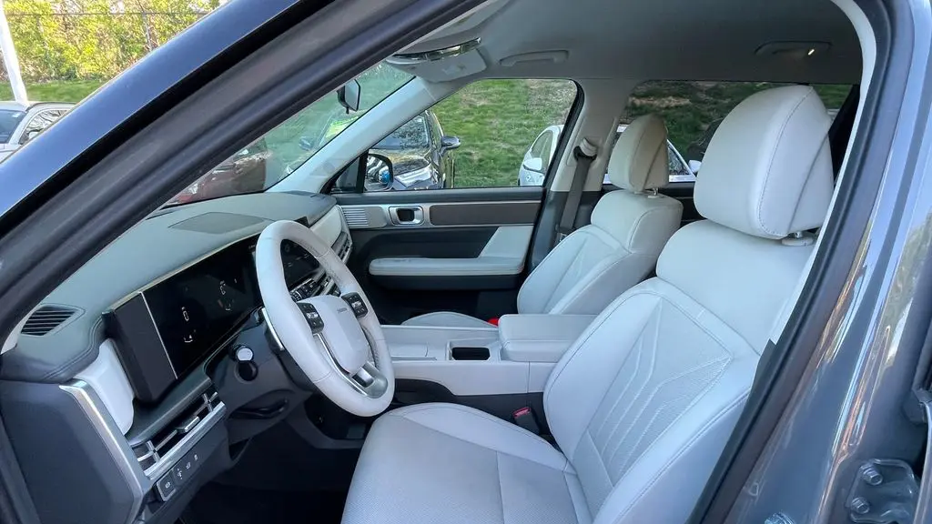 2025 Hyundai SANTA FE SEL