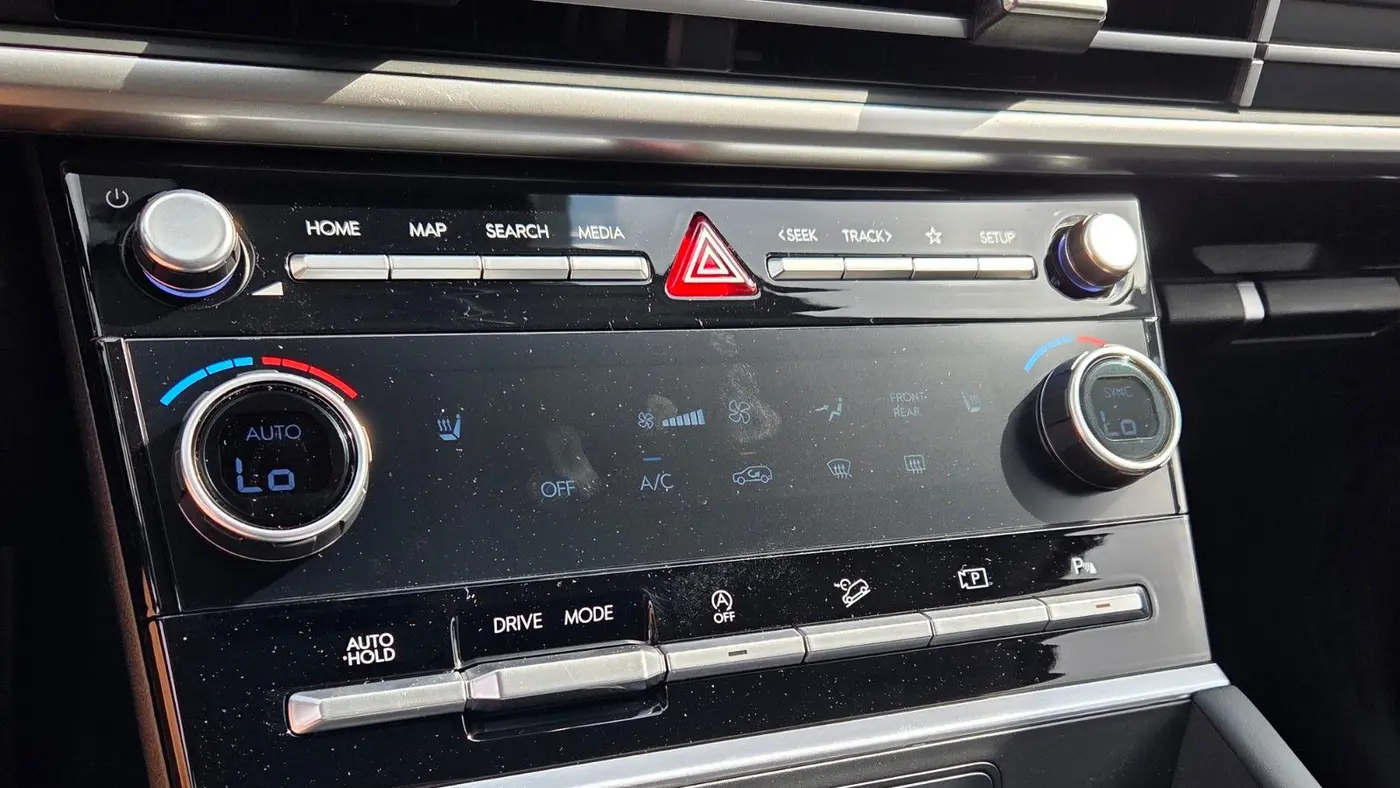 2026 Hyundai SANTA FE SEL