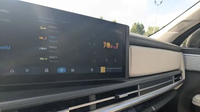 2025 Hyundai SANTA FE SEL