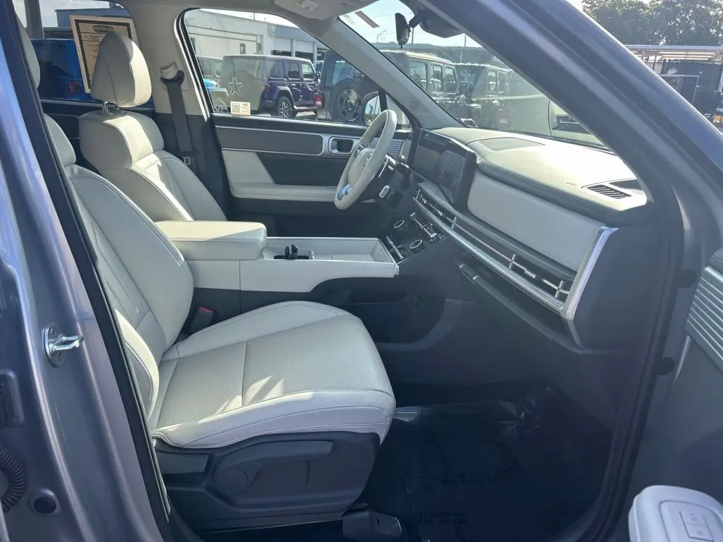 2026 Hyundai Santa Fe - $25,800