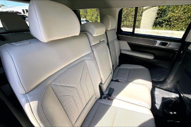2026 Hyundai Santa Fe - $30,000
