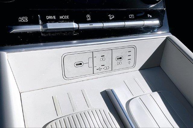 2026 Hyundai Santa Fe - $30,000