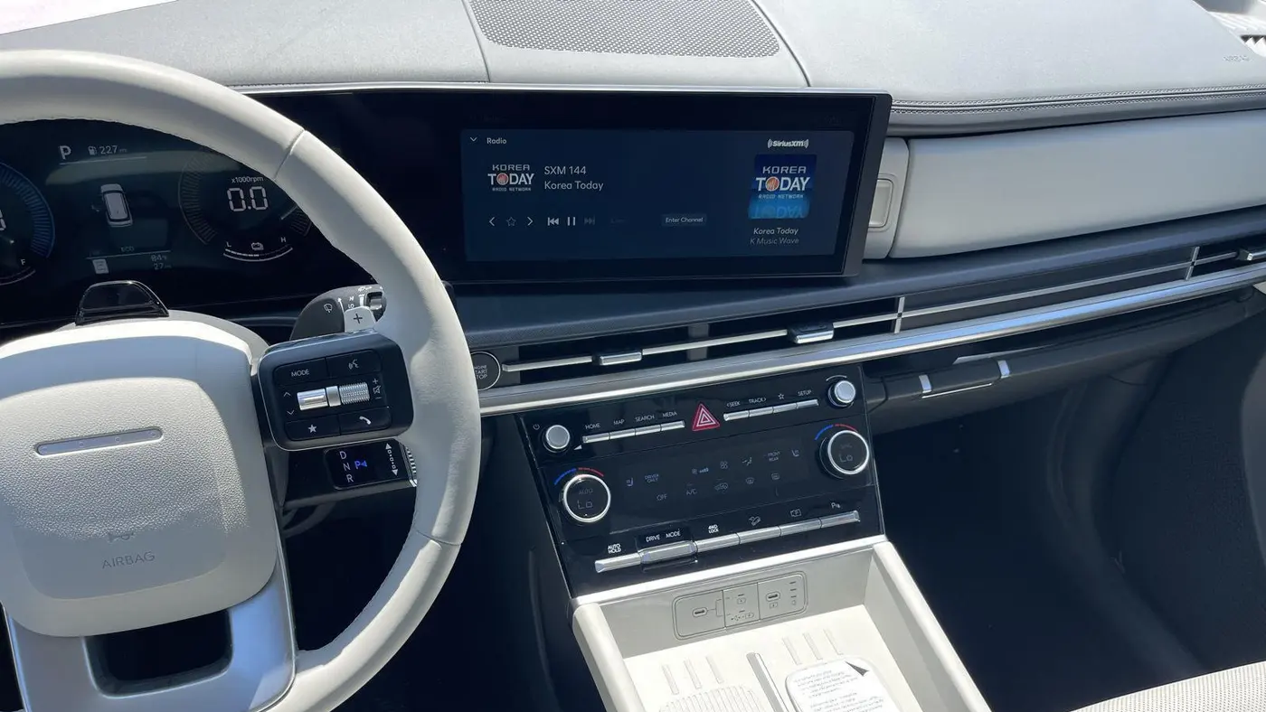2026 Hyundai SANTA FE Hybrid SEL