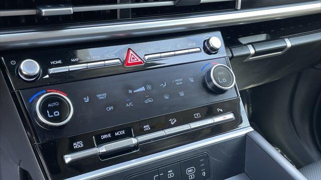 2025 Hyundai SANTA FE Hybrid SEL