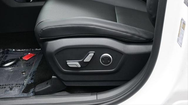 2025 Hyundai SANTA FE Hybrid SEL