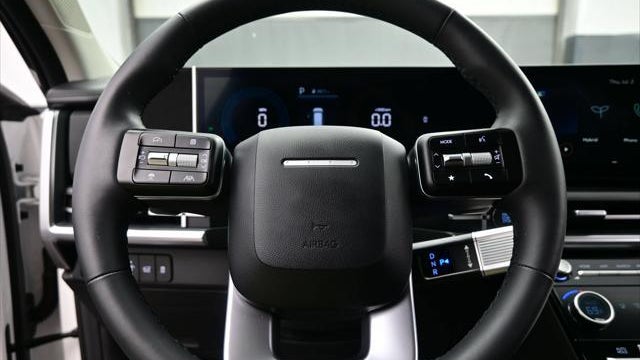 2025 Hyundai SANTA FE Hybrid SEL