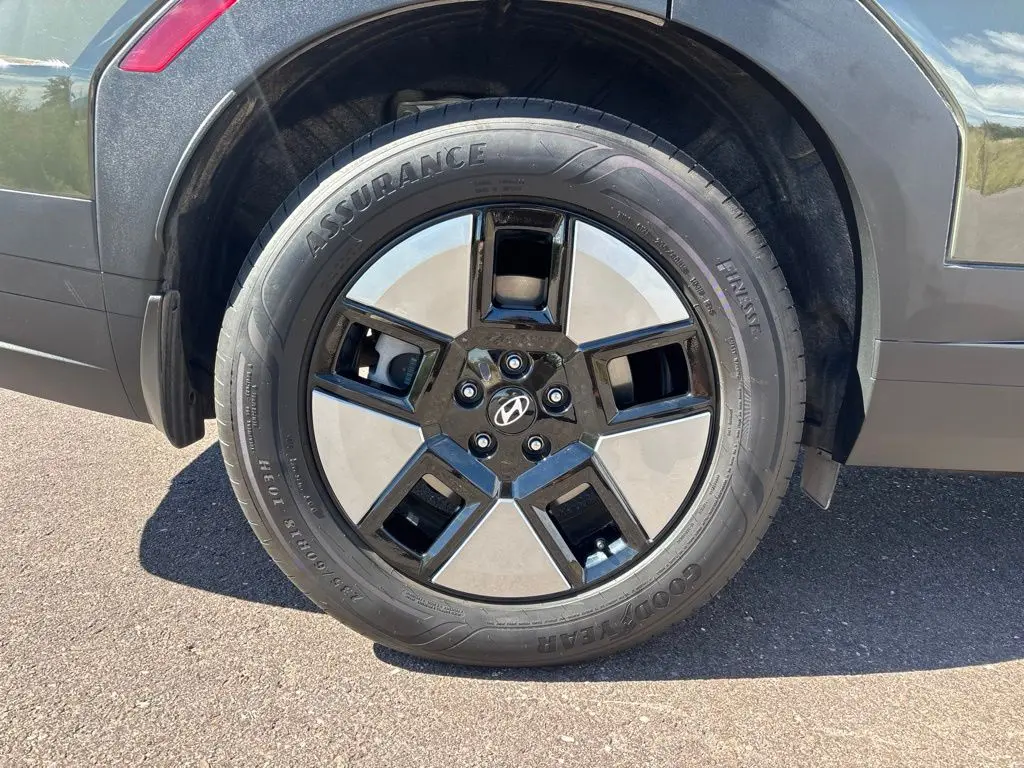 2026 Hyundai Santa Fe - $37,705