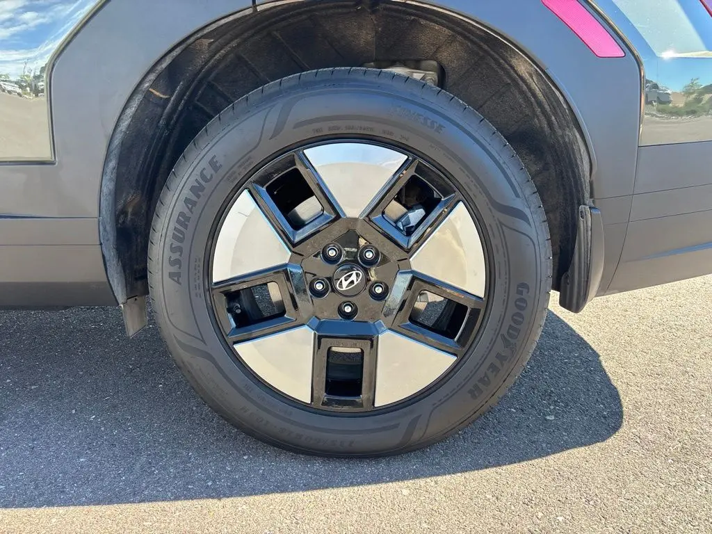 2026 Hyundai Santa Fe - $37,705