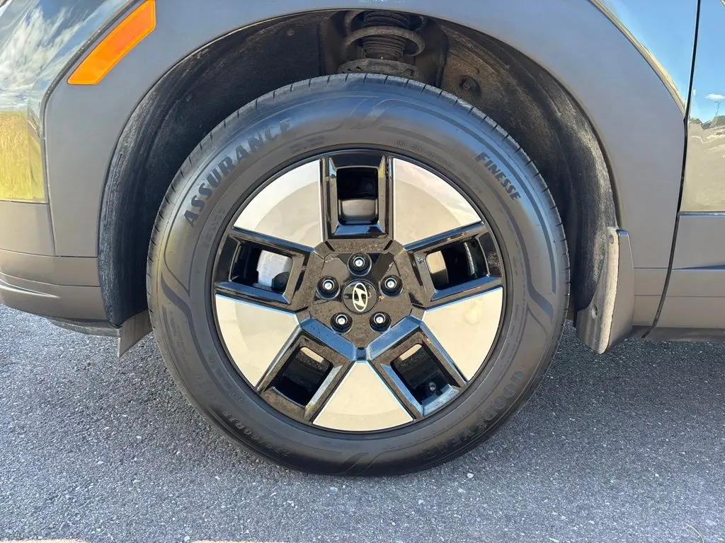 2026 Hyundai Santa Fe - $37,705