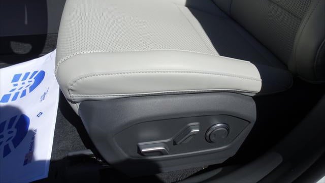 2025 Hyundai SANTA FE Hybrid SEL