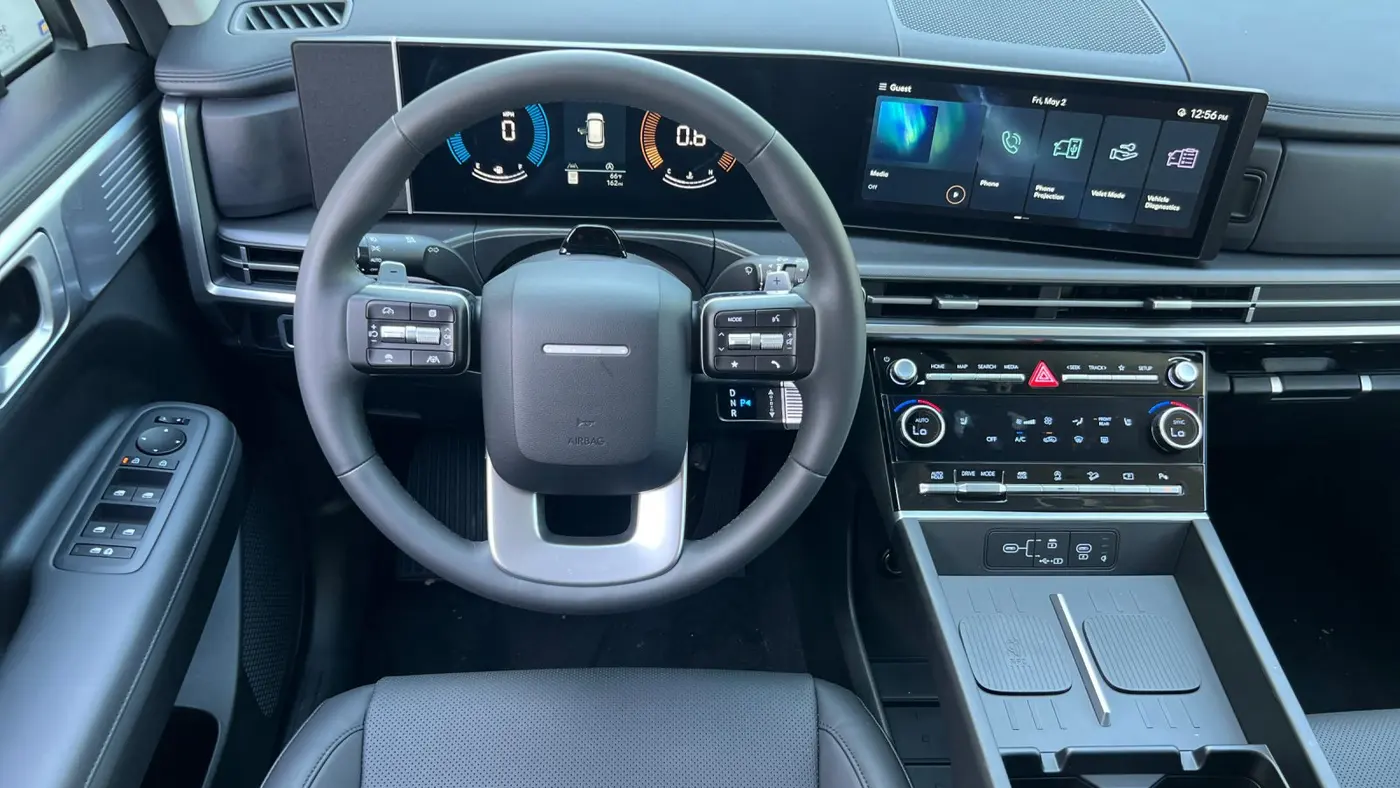 2025 Hyundai SANTA FE SEL