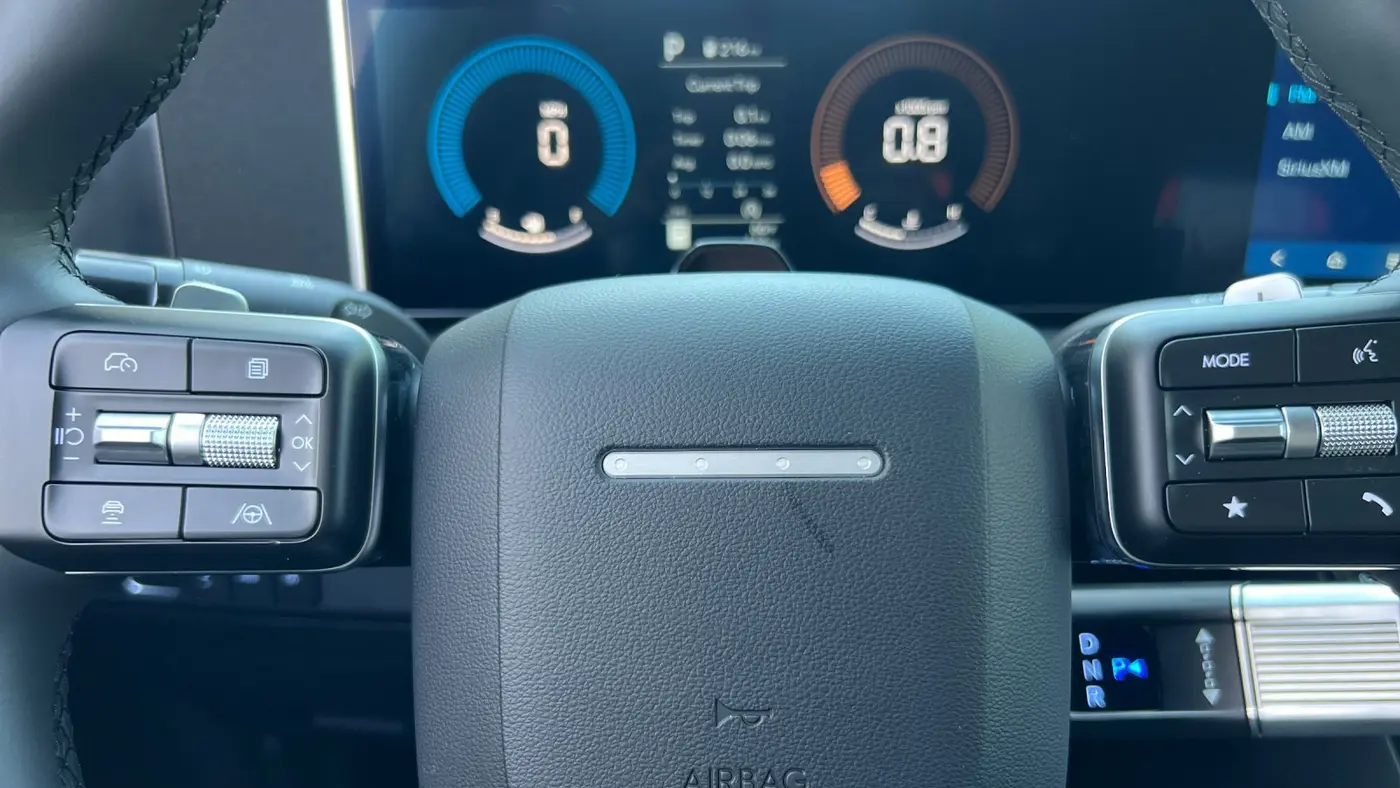 2025 Hyundai SANTA FE SEL