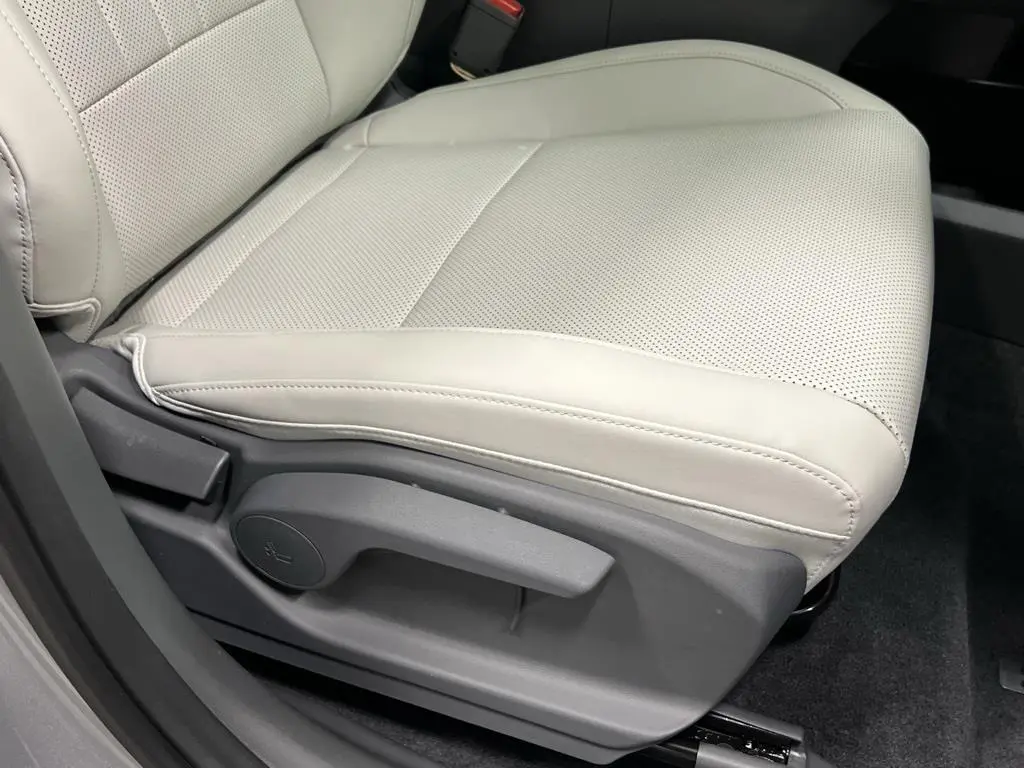 2025 Hyundai Santa Fe - $33,544