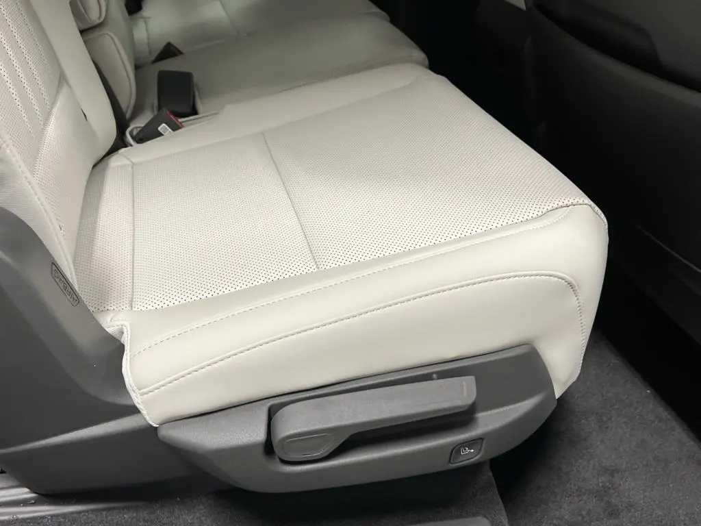 2025 Hyundai Santa Fe - $33,544