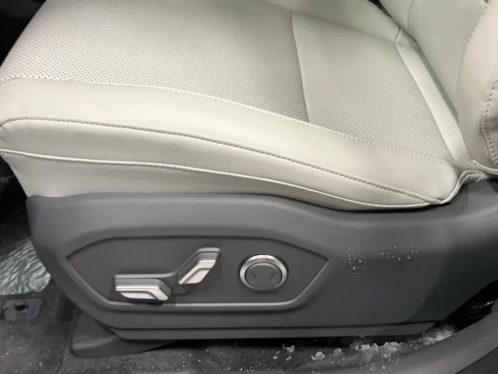 2025 Hyundai Santa Fe - $33,544