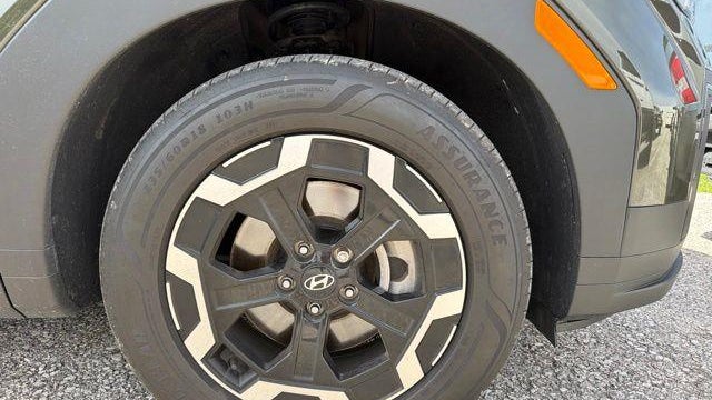 2025 Hyundai SANTA FE SEL