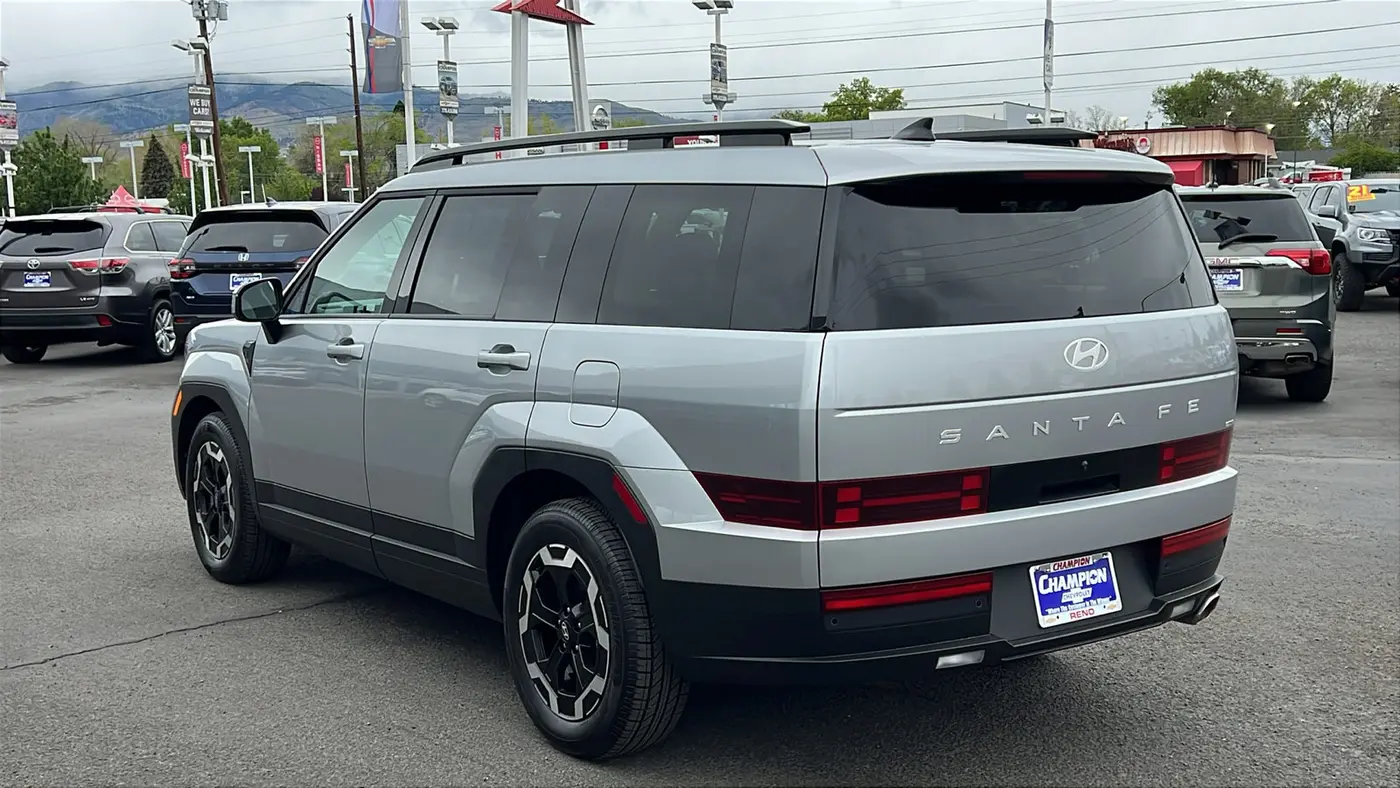 2025 Hyundai SANTA FE SEL
