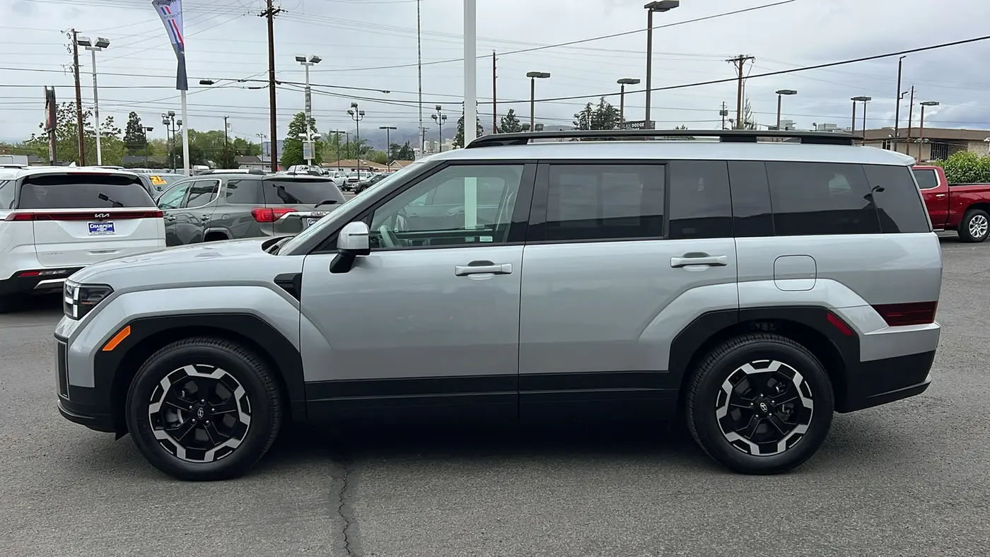 2025 Hyundai SANTA FE SEL