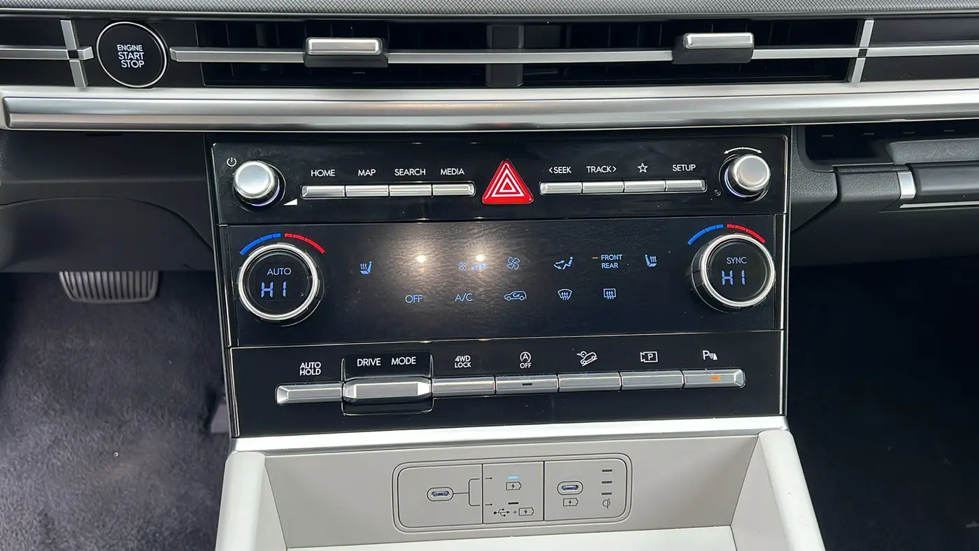 2025 Hyundai SANTA FE SEL