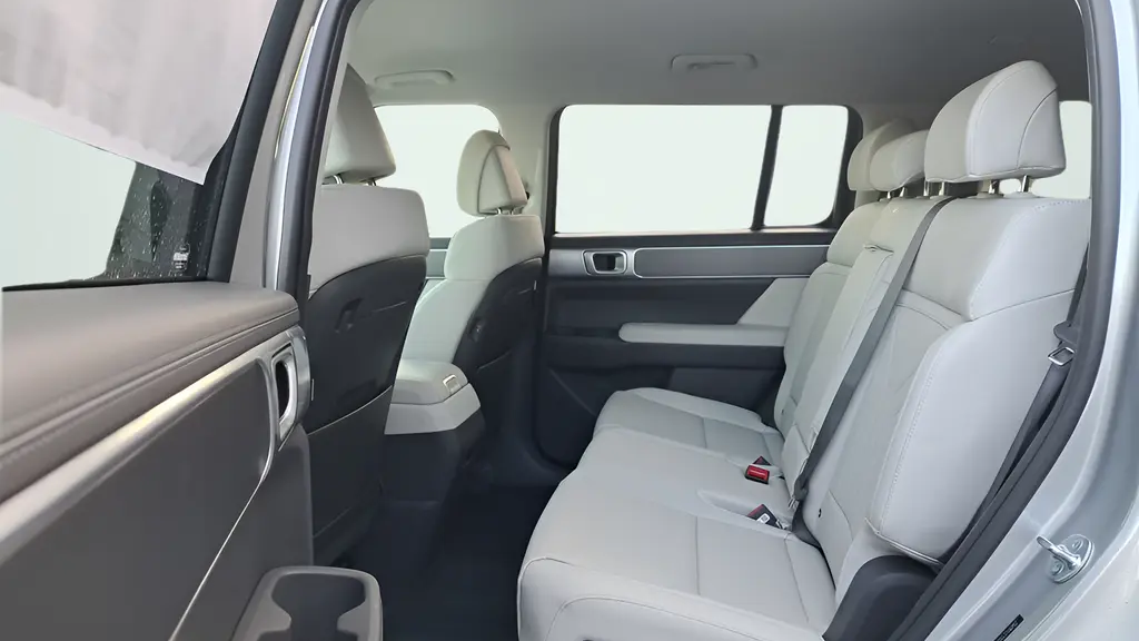2026 Hyundai SANTA FE SEL