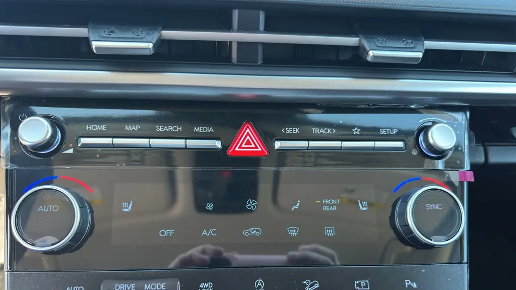 2026 Hyundai SANTA FE SEL