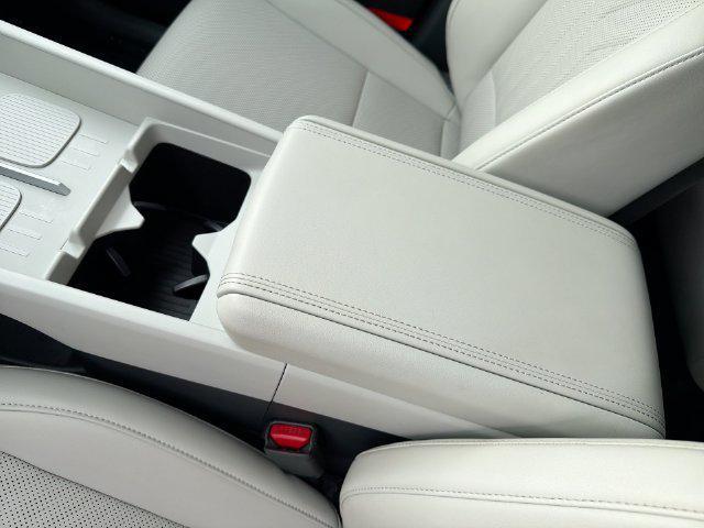2025 Hyundai Santa Fe - $30,465