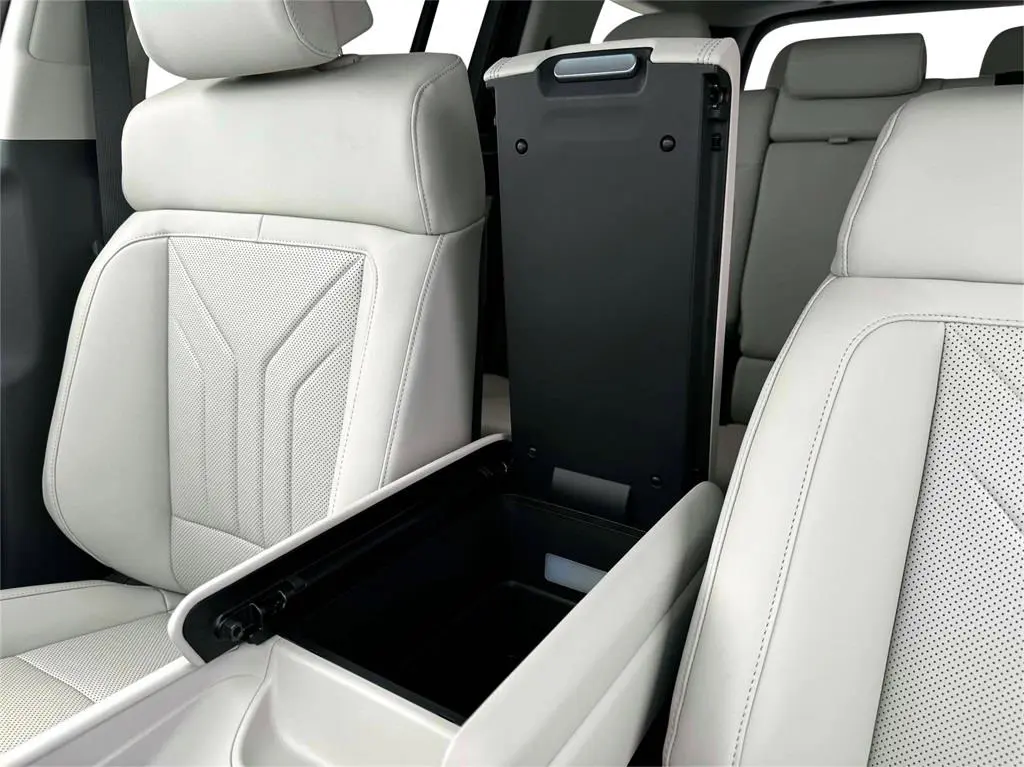 2025 Hyundai Santa Fe - $33,475
