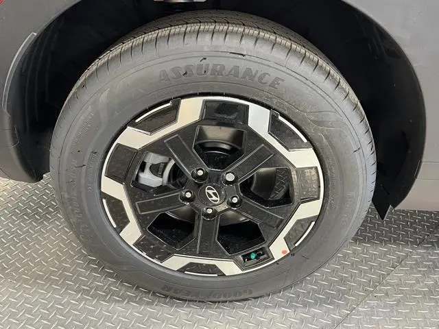 2025 Hyundai Santa Fe - $33,475