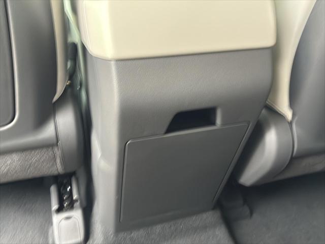 2027 Hyundai Santa Fe - $42,354