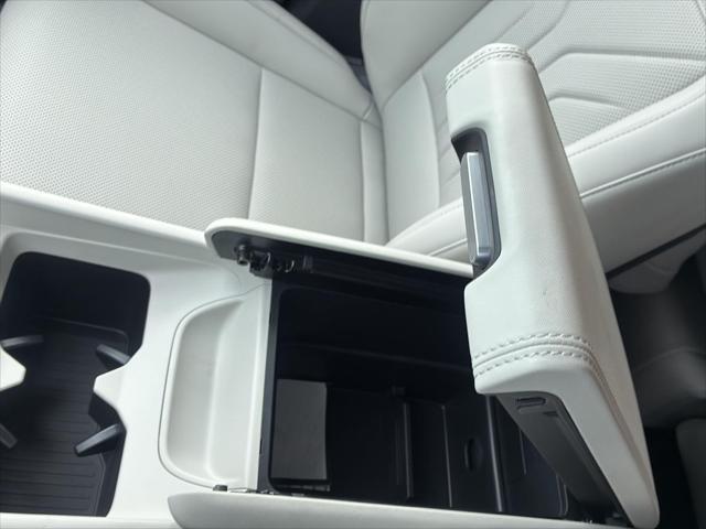 2027 Hyundai Santa Fe - $42,354