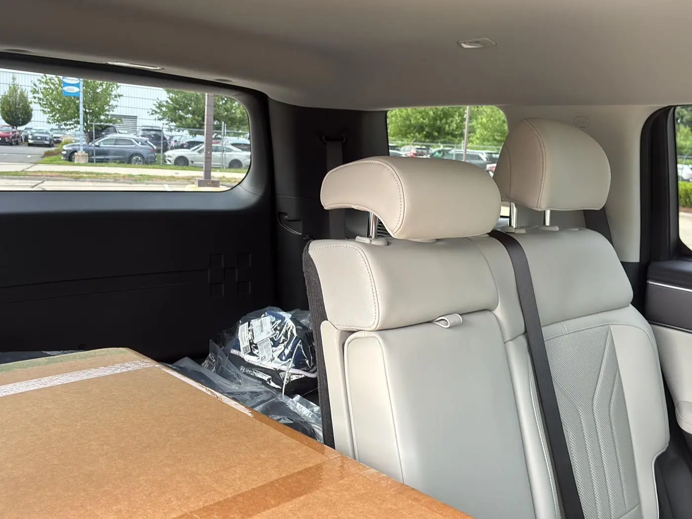 2027 Hyundai Santa Fe - $42,354
