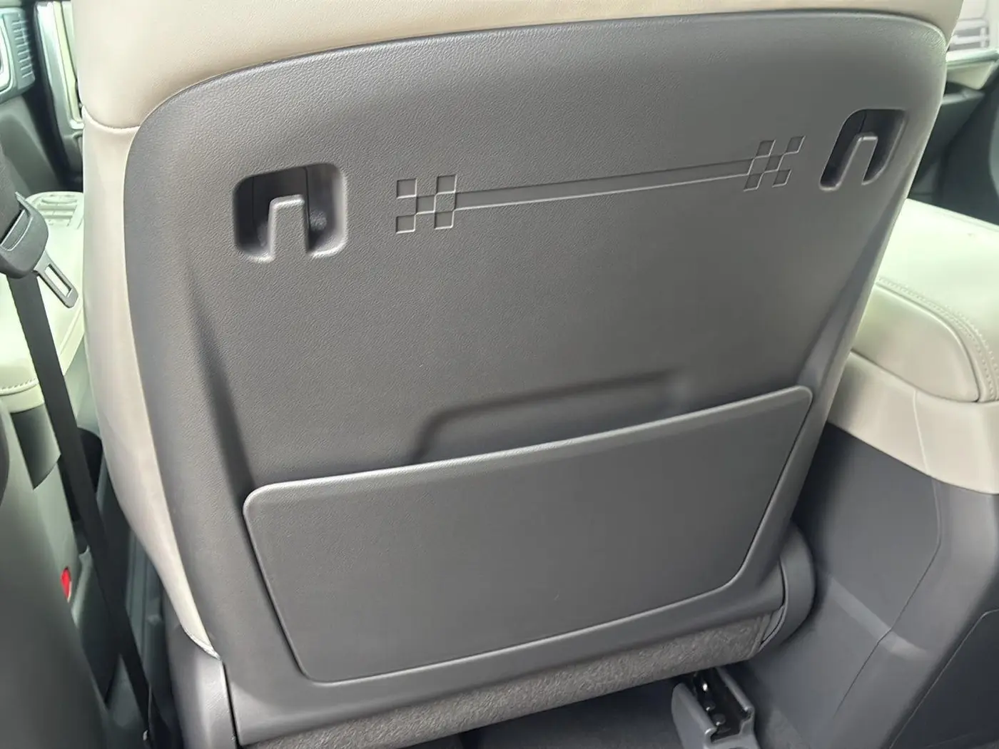 2027 Hyundai Santa Fe - $42,354