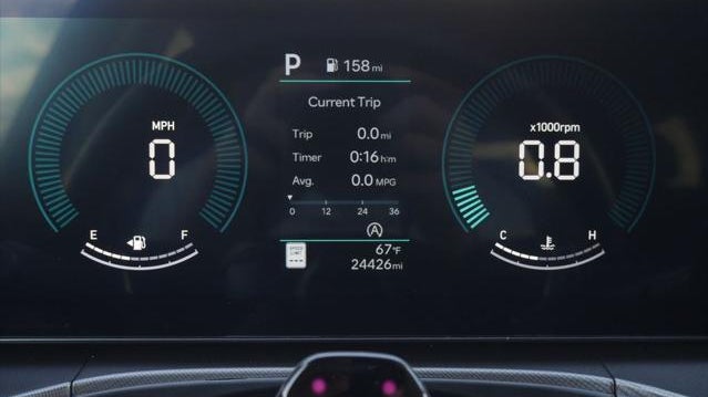 2025 Hyundai SANTA FE SEL