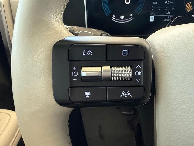 2025 Hyundai Santa Fe - $33,231