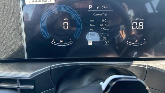 2025 Hyundai SANTA FE SEL