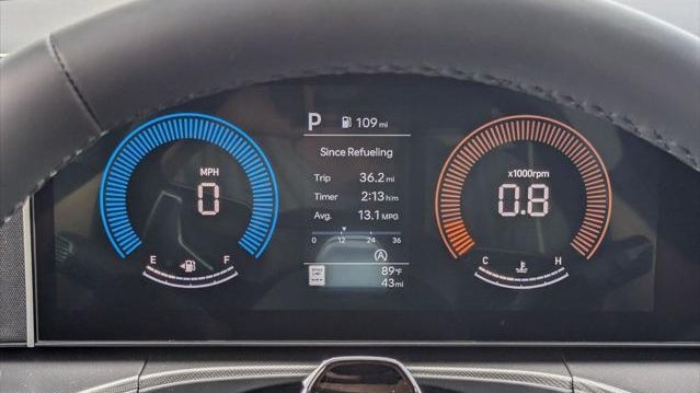 2025 Hyundai SANTA FE SEL