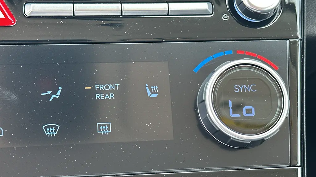 2026 Hyundai SANTA FE SEL
