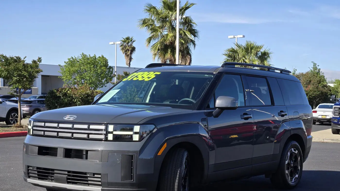 2025 Hyundai SANTA FE SEL